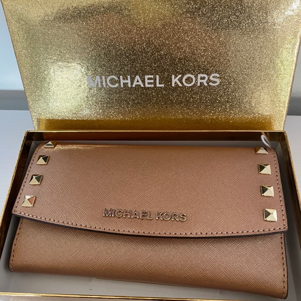 Michael Kors Rosegold Wallet NWT